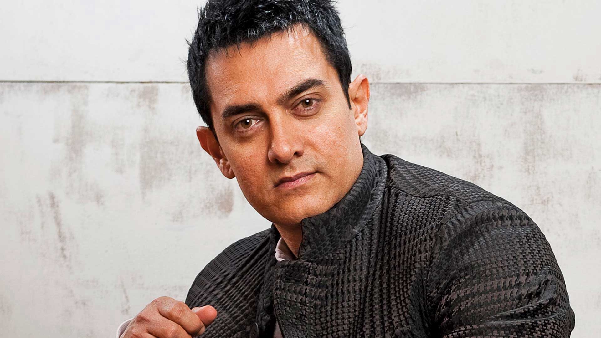 Aamir Khan Turns 60: 'Meet Gauri Spratt' the Superstar's New Girlfriend